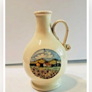 Sur La Table brand Pitcher/Vase Made in Italy of Italian countryside